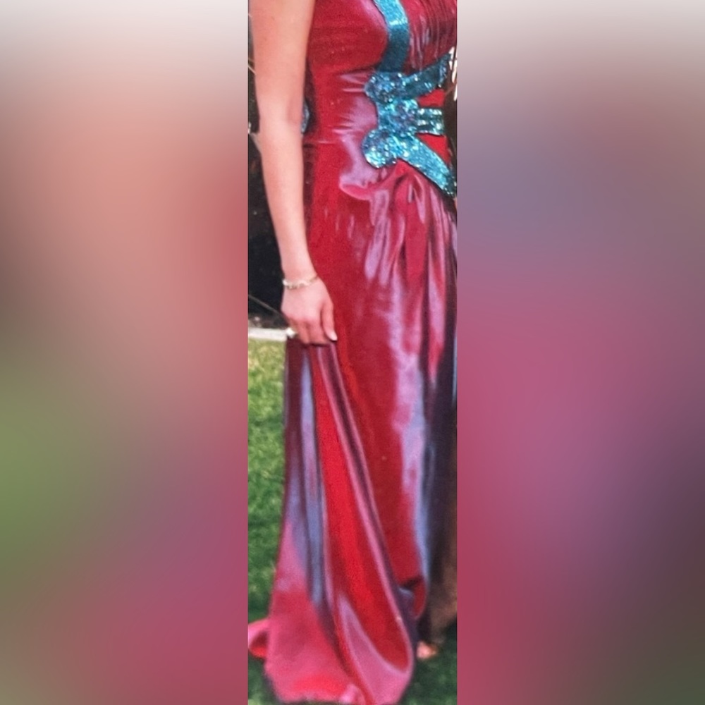 Long formal dress size 2